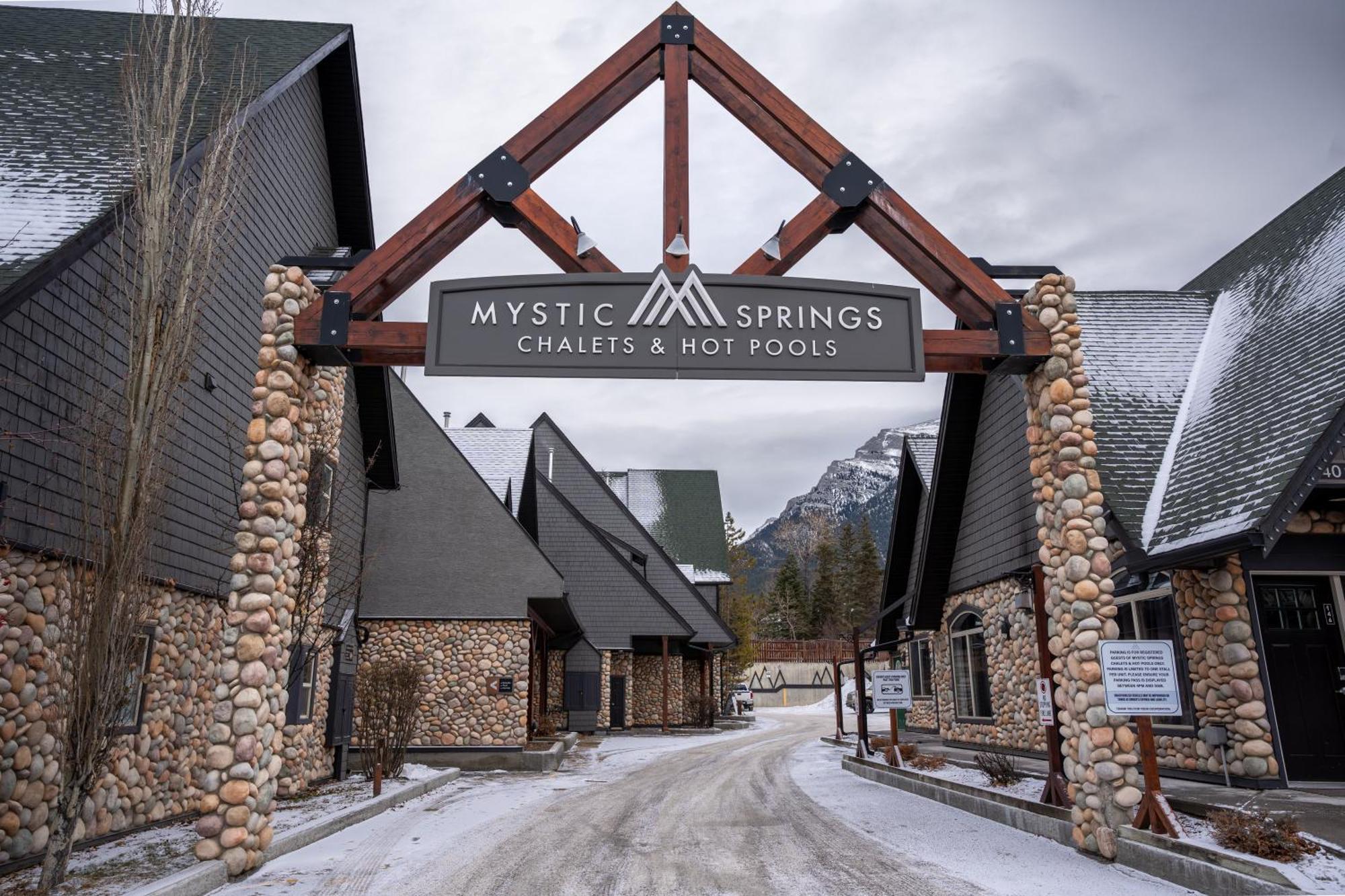 Grotto Canyon Chalet Canmore Exteriér fotografie